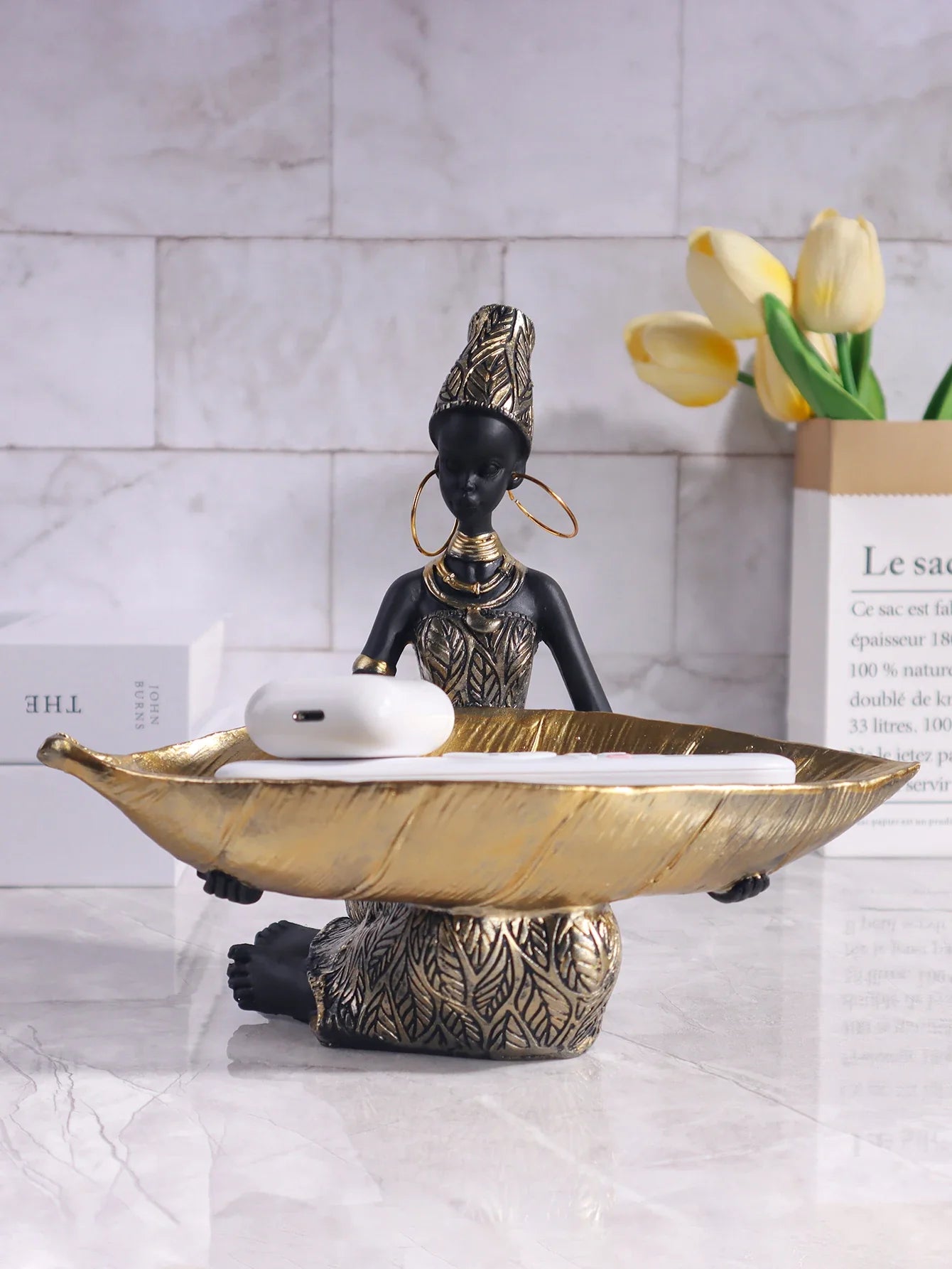 African Girl Sculpture with Leaf Plate – Vintage Decorative Storage Tray for Home & Office